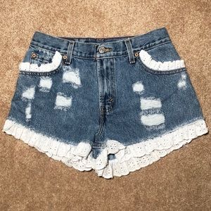 Levi’s jean shorts